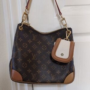 Lululemon Mini Pouch Bag Charm